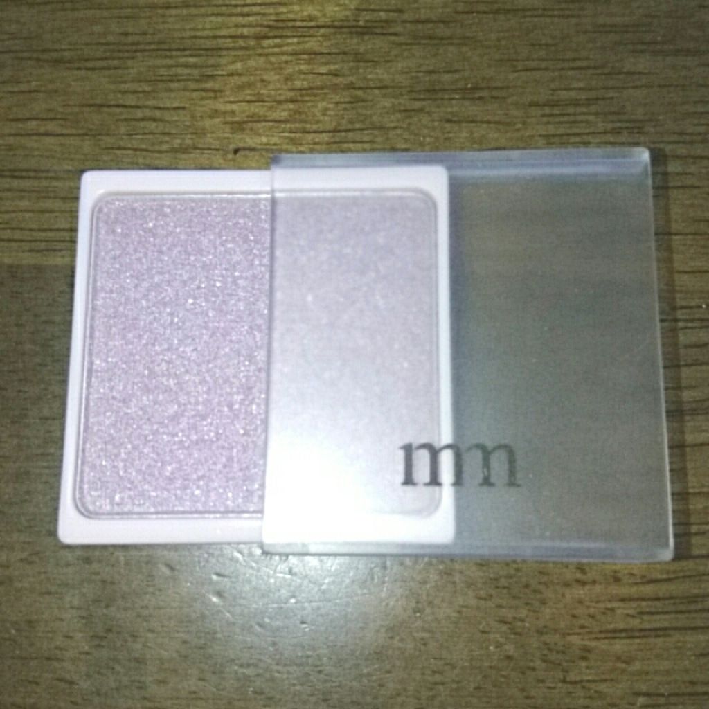 ミリコアイシャドウ/ビューティーワールド/単色アイシャドウを使ったクチコミ(3枚目)