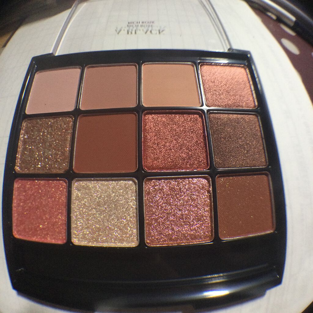 グラムチェンジマルチパレット/A.BLACK/マルチパレットを使ったクチコミ（2枚目）