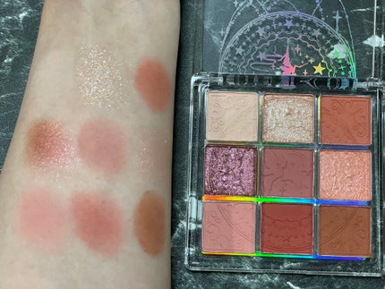 クォーツ 9色アイシャドウパレット(ドリームランドアイシャドウ)/ZEESEA/アイシャドウパレットを使ったクチコミ(5枚目)