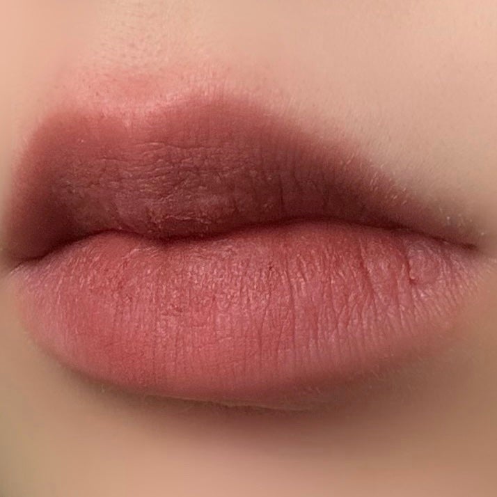 リトルエンジェルフェザーマットリップ/FlowerKnows/口紅を使ったクチコミ(2枚目)