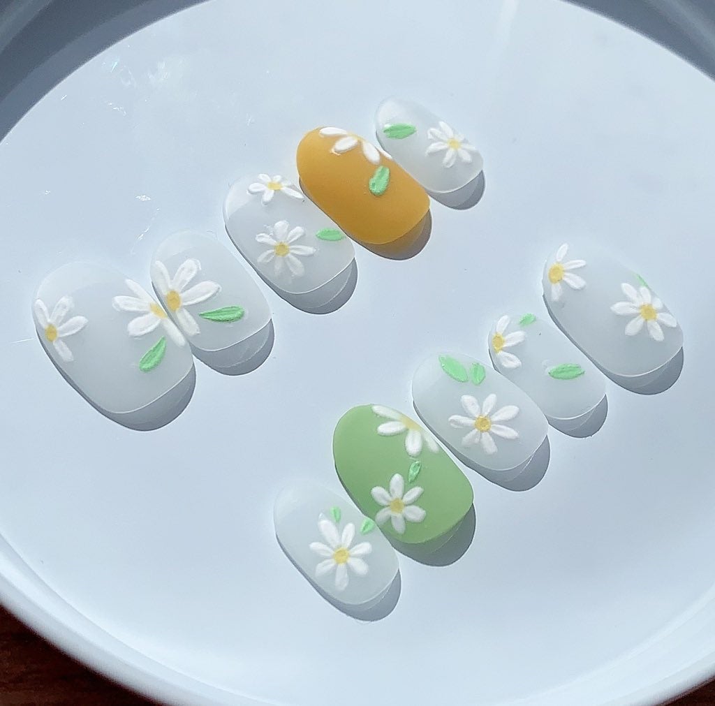 ジェルネイル(ライト対応)/セリア/ジェルネイルを使ったクチコミ(2枚目)