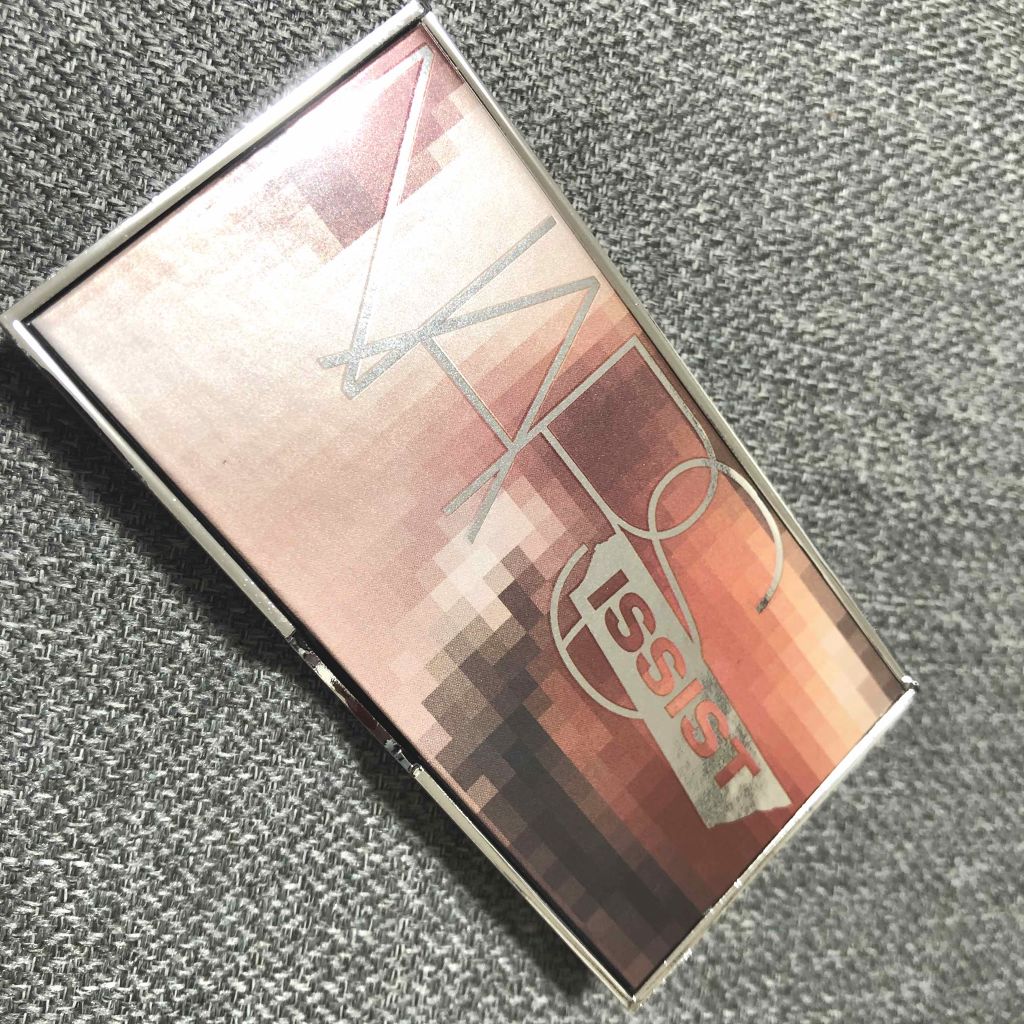 ナーズイスト ウォンテッド ミニアイシャドーパレット/NARS/アイシャドウパレットを使ったクチコミ(2枚目)