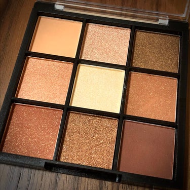 UR GLAM　BLOOMING EYE COLOR PALETTE/U R GLAM/パウダーアイシャドウを使ったクチコミ（2枚目）