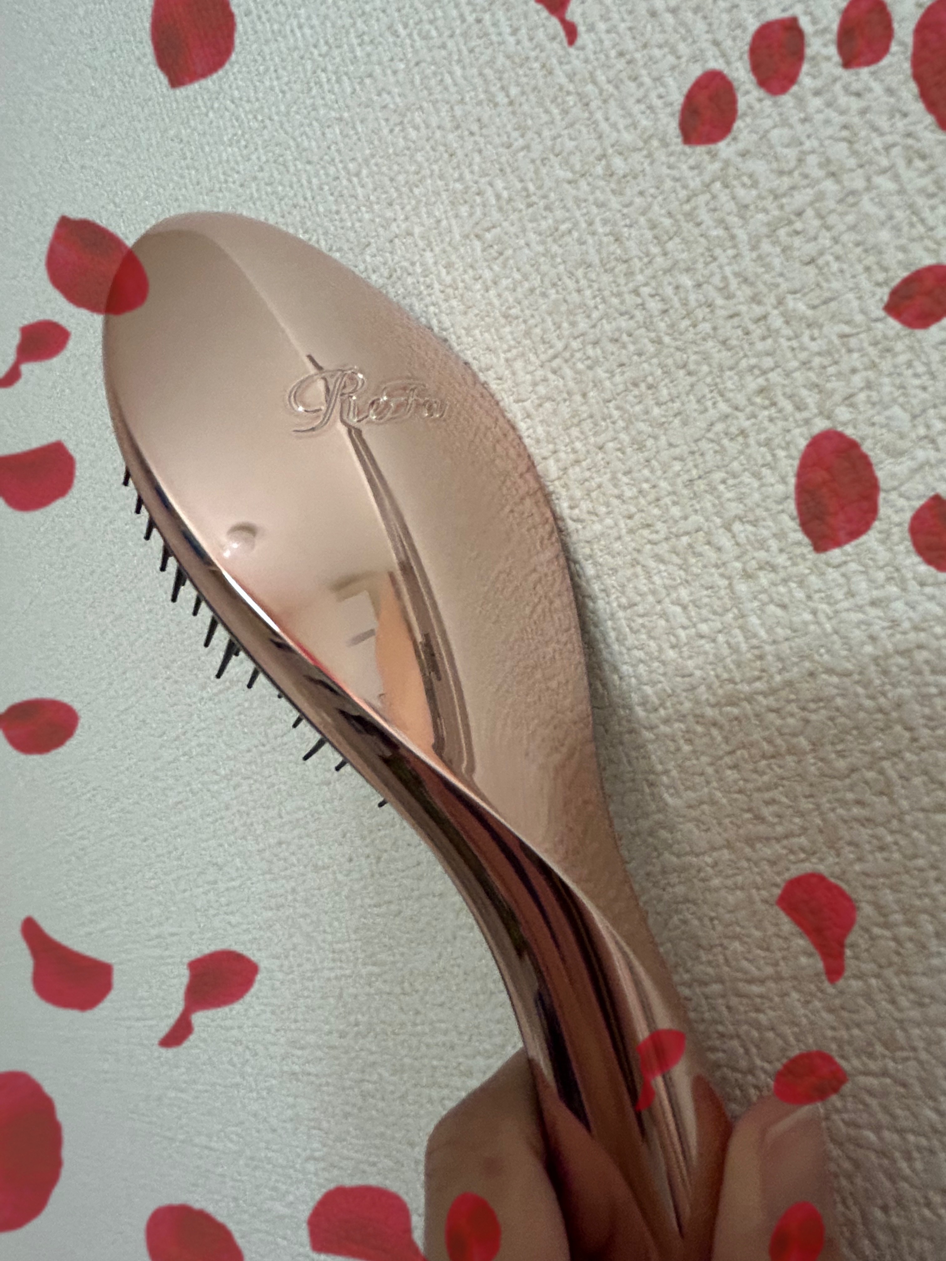 リファエールブラシ/ReFa/ヘアブラシを使ったクチコミ（1枚目）