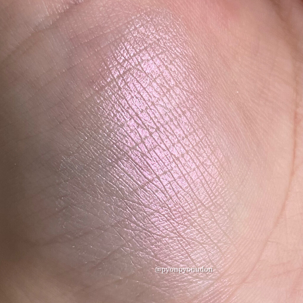 プードゥル ルミエール 40 ホワイトオパール/CHANEL/パウダーハイライトを使ったクチコミ（2枚目）