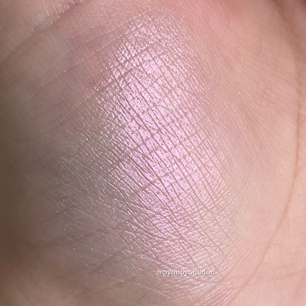 プードゥル ルミエール/CHANEL/パウダーハイライトを使ったクチコミ(2枚目)