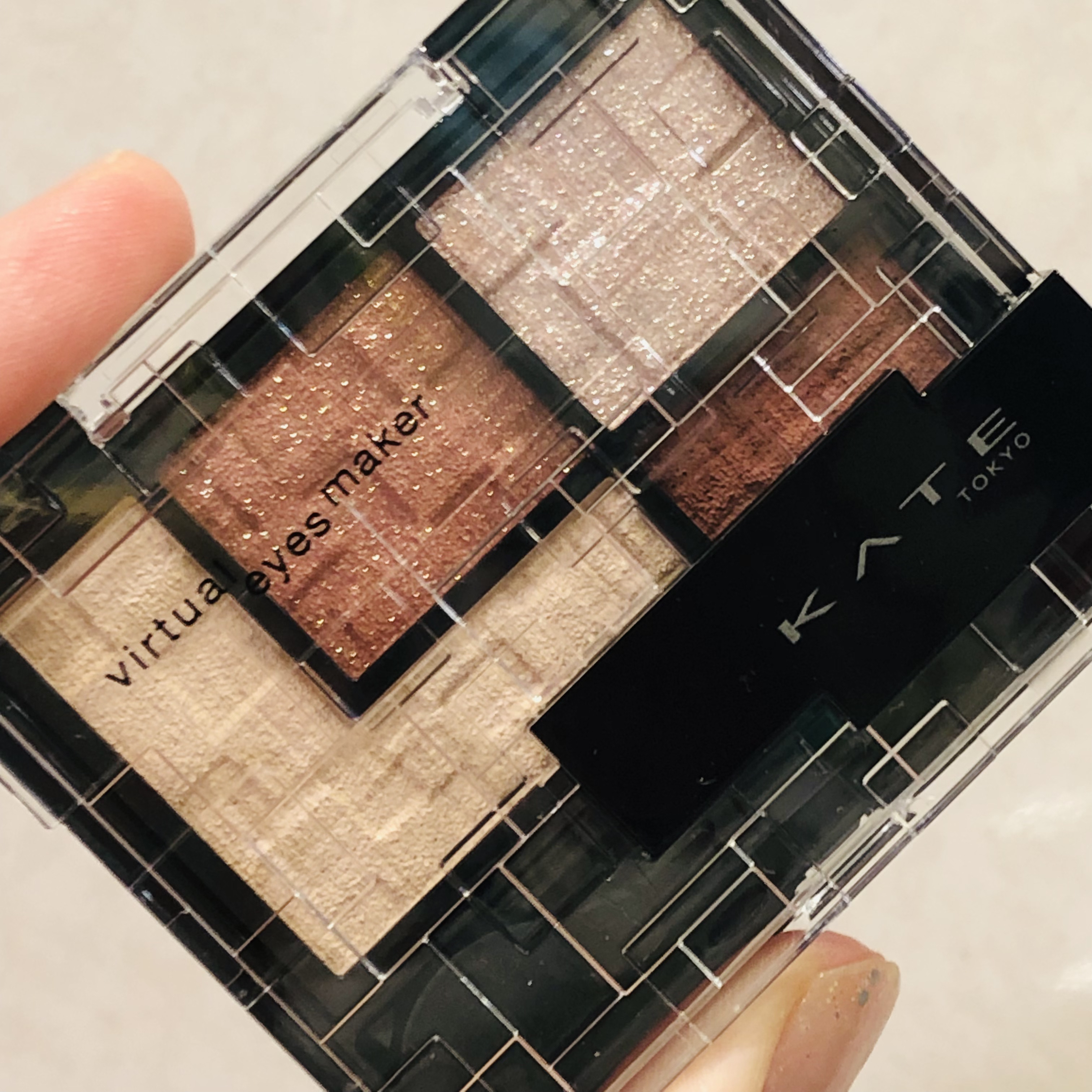 バーチャルアイズメイカー/KATE/アイシャドウパレットを使ったクチコミ（2枚目）