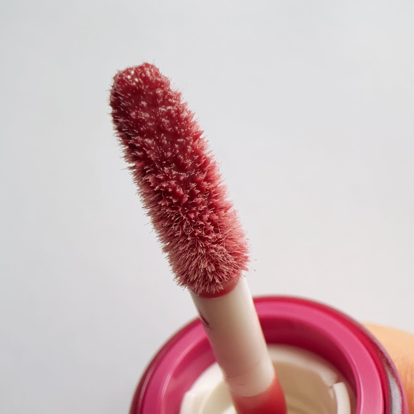 フィー 3Dボリューミンググロス/fwee/リップグロスを使ったクチコミ(3枚目)