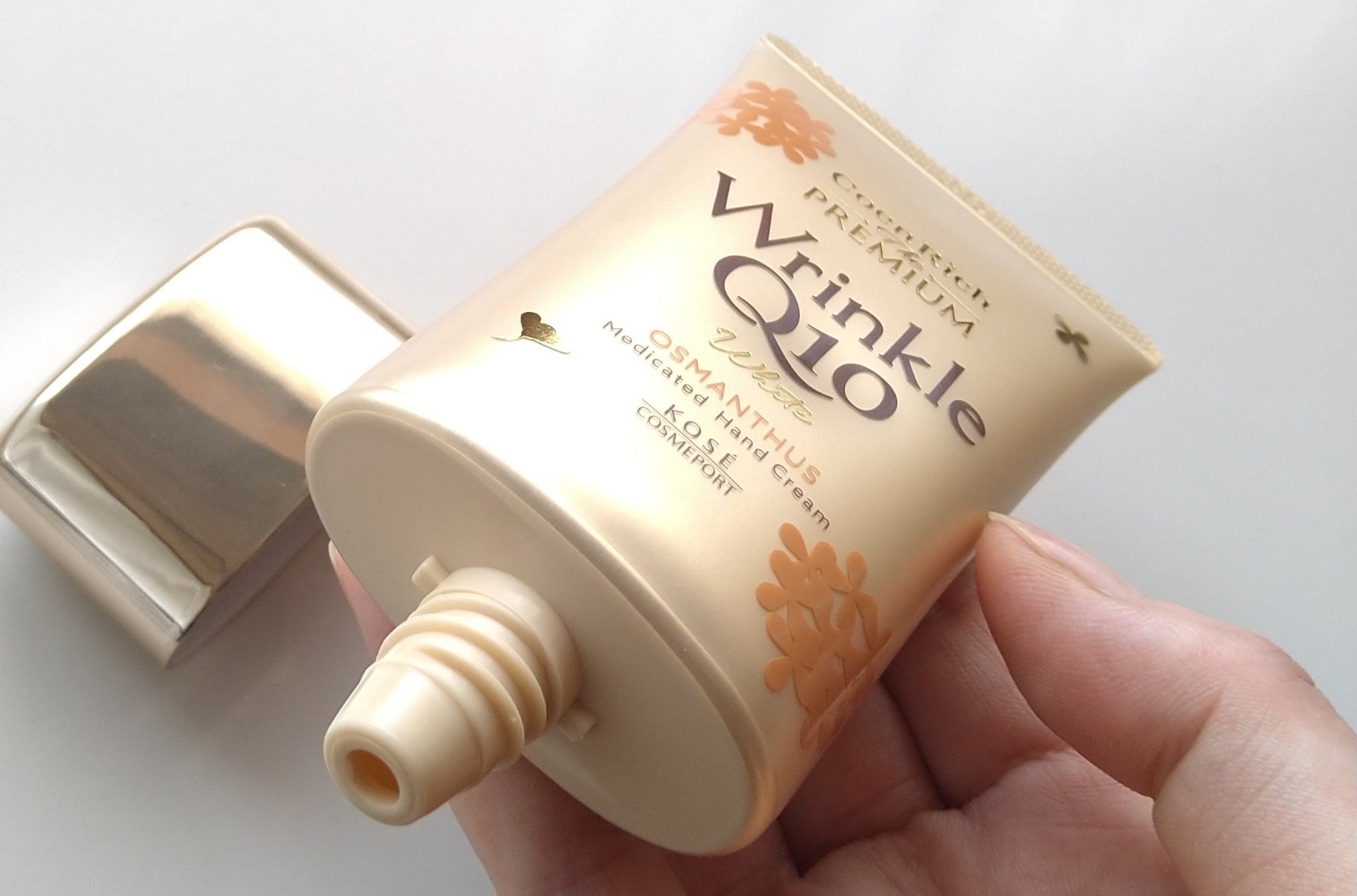 コエンリッチ　ザ　プレミアム  薬用リンクルホワイト　ハンドクリーム  金木犀の香り 【医薬部外品】/コエンリッチQ10/ハンドクリームを使ったクチコミ（2枚目）