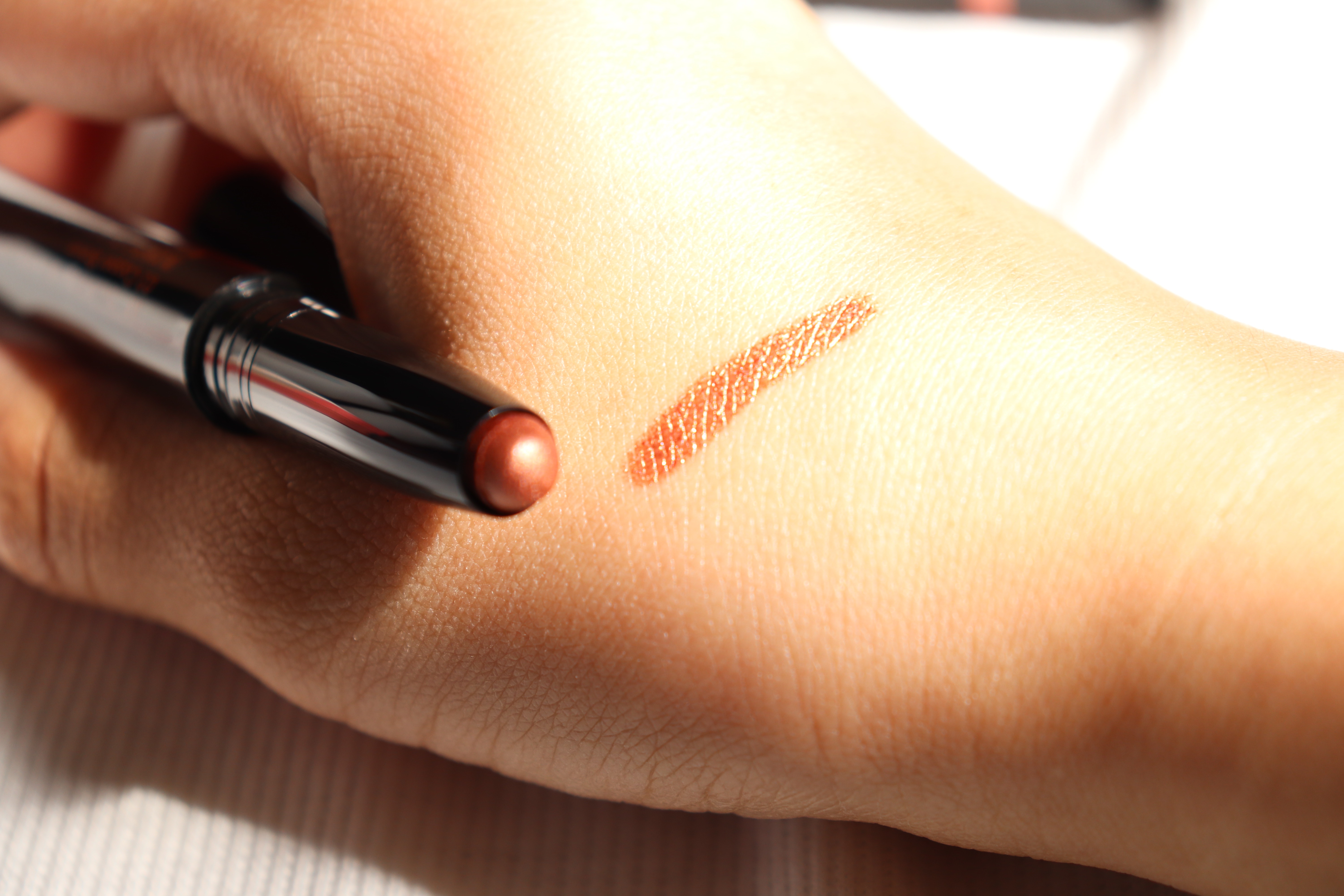 stick shadow/Witch's Pouch/リキッドアイシャドウを使ったクチコミ（2枚目）