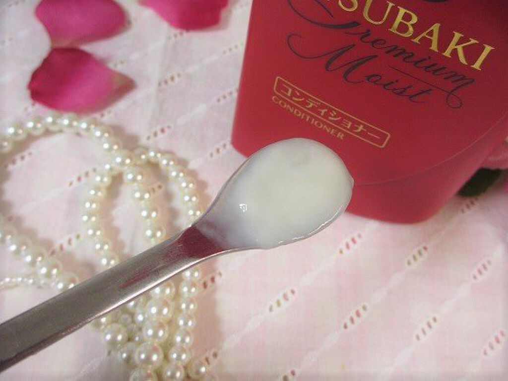 プレミアムモイスト ヘアトリートメント/TSUBAKI/洗い流すヘアトリートメントを使ったクチコミ（3枚目）