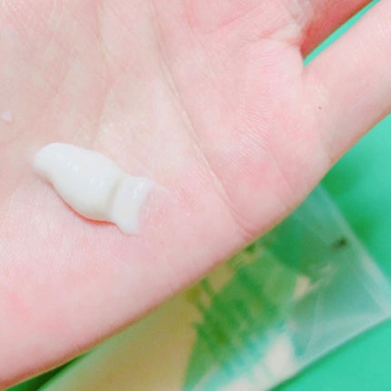 グリーンティー ハニードロップス ボディクリーム/エリザベス アーデン(海外)/ボディクリームを使ったクチコミ(4枚目)