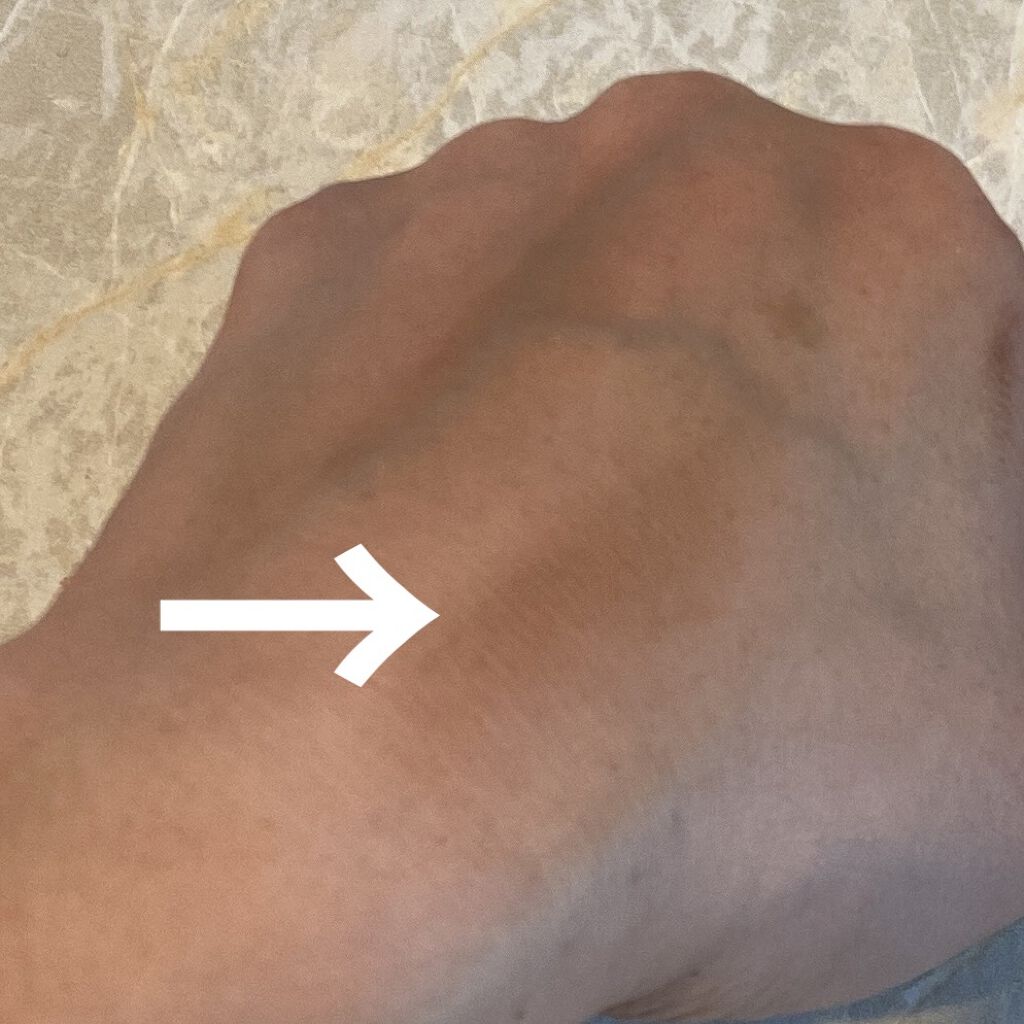 スモール アイシャドウ オメガ/M・A・C/単色アイシャドウを使ったクチコミ（3枚目）