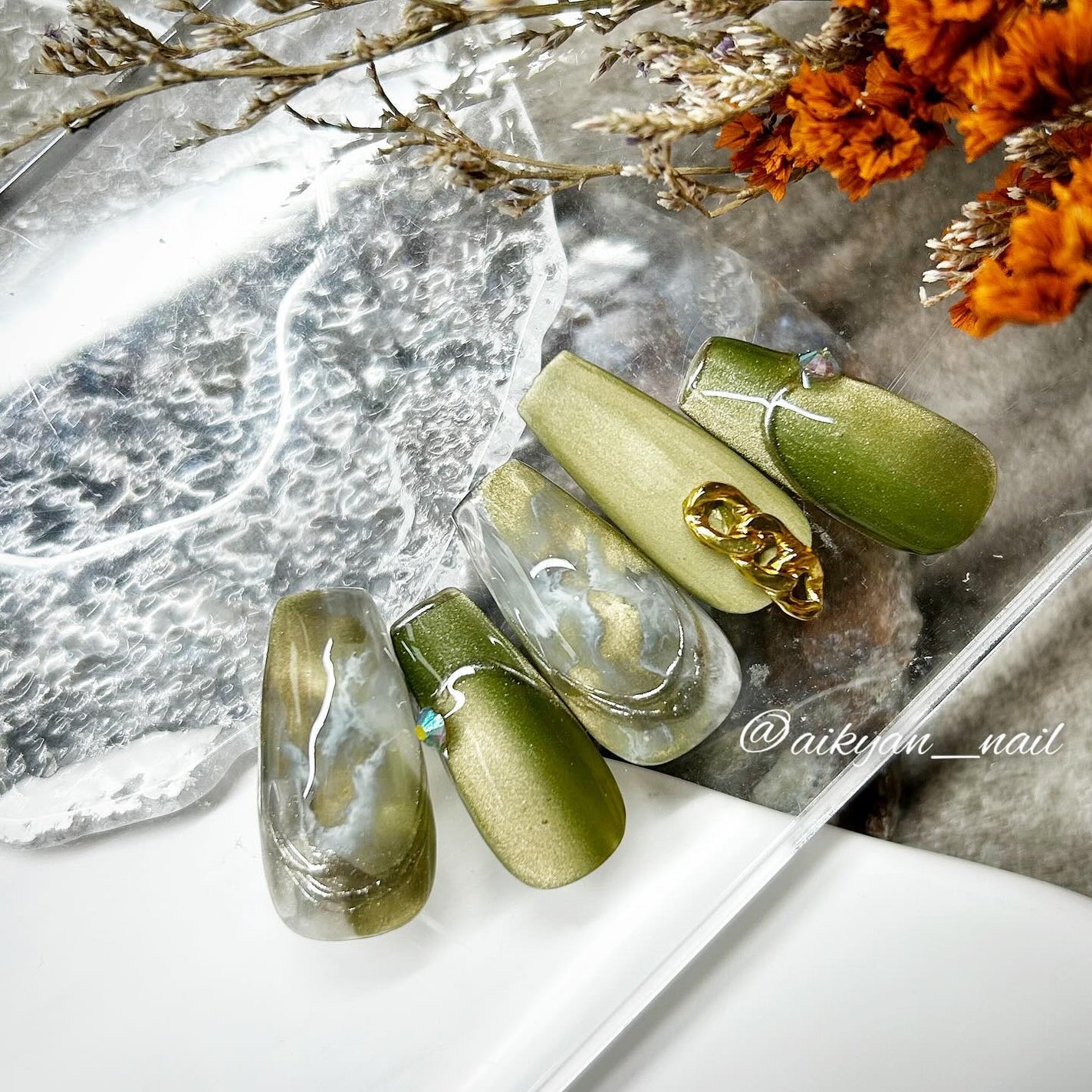 ミラーパウダー/ネイル工房/ネイル用品を使ったクチコミ(2枚目)