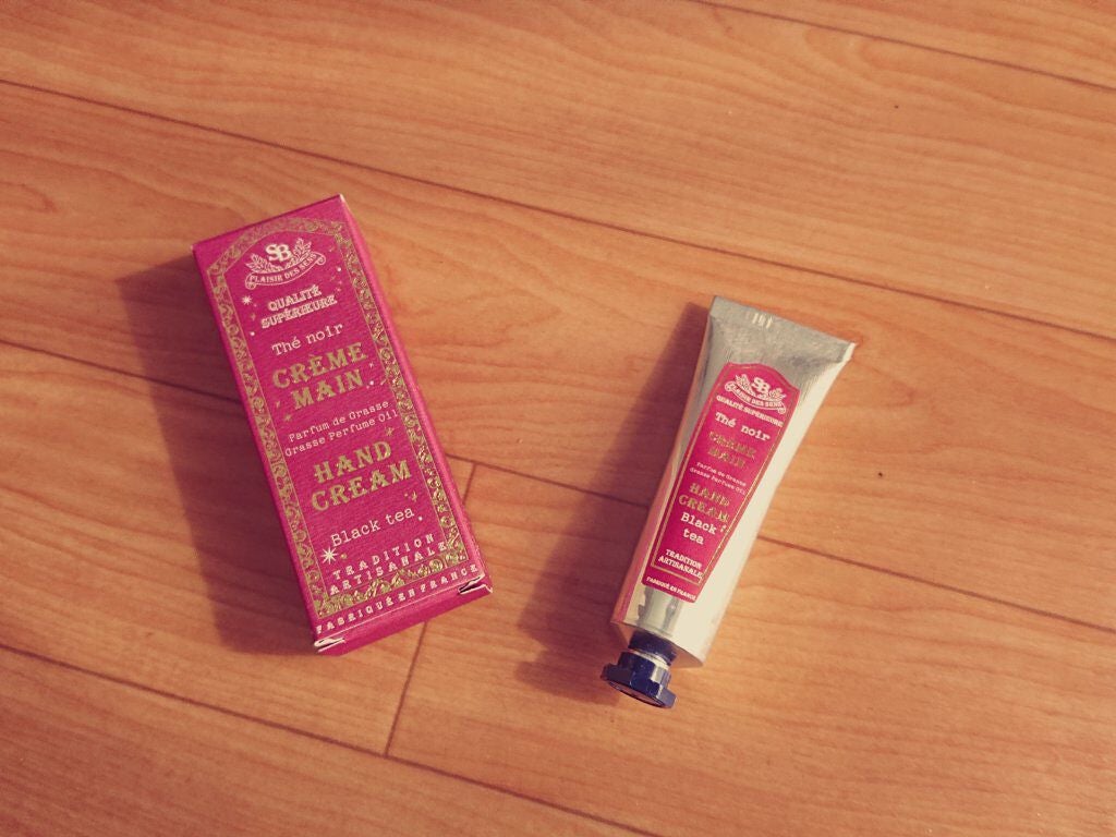 サンタール・エ・ボーテ ハンドクリーム ブラックティー/サンタール・エ・ボーテ/ハンドクリームを使ったクチコミ(1枚目)