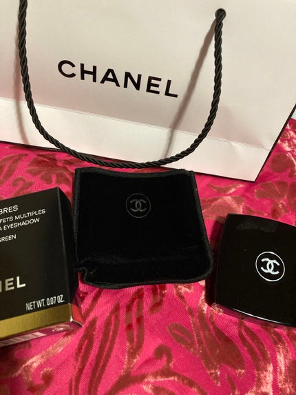 レ キャトル オンブル/CHANEL/アイシャドウパレットを使ったクチコミ(2枚目)
