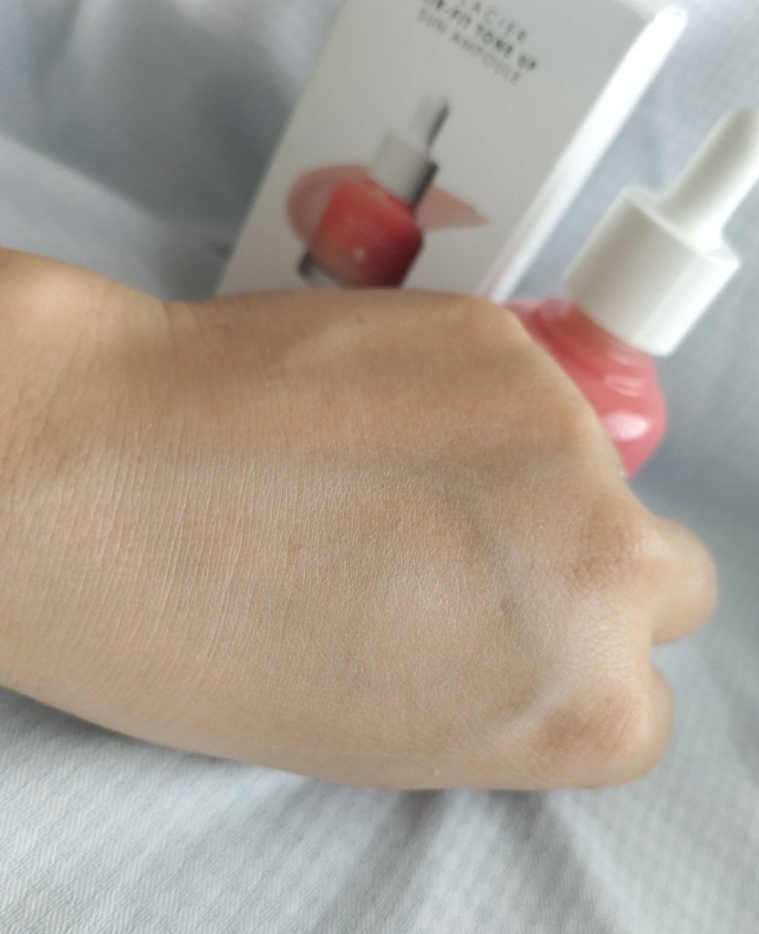 ピルソ グラシアエアフィットトーンアップサンアンプル SPF50 PA+++/feelxo/化粧下地を使ったクチコミ(5枚目)