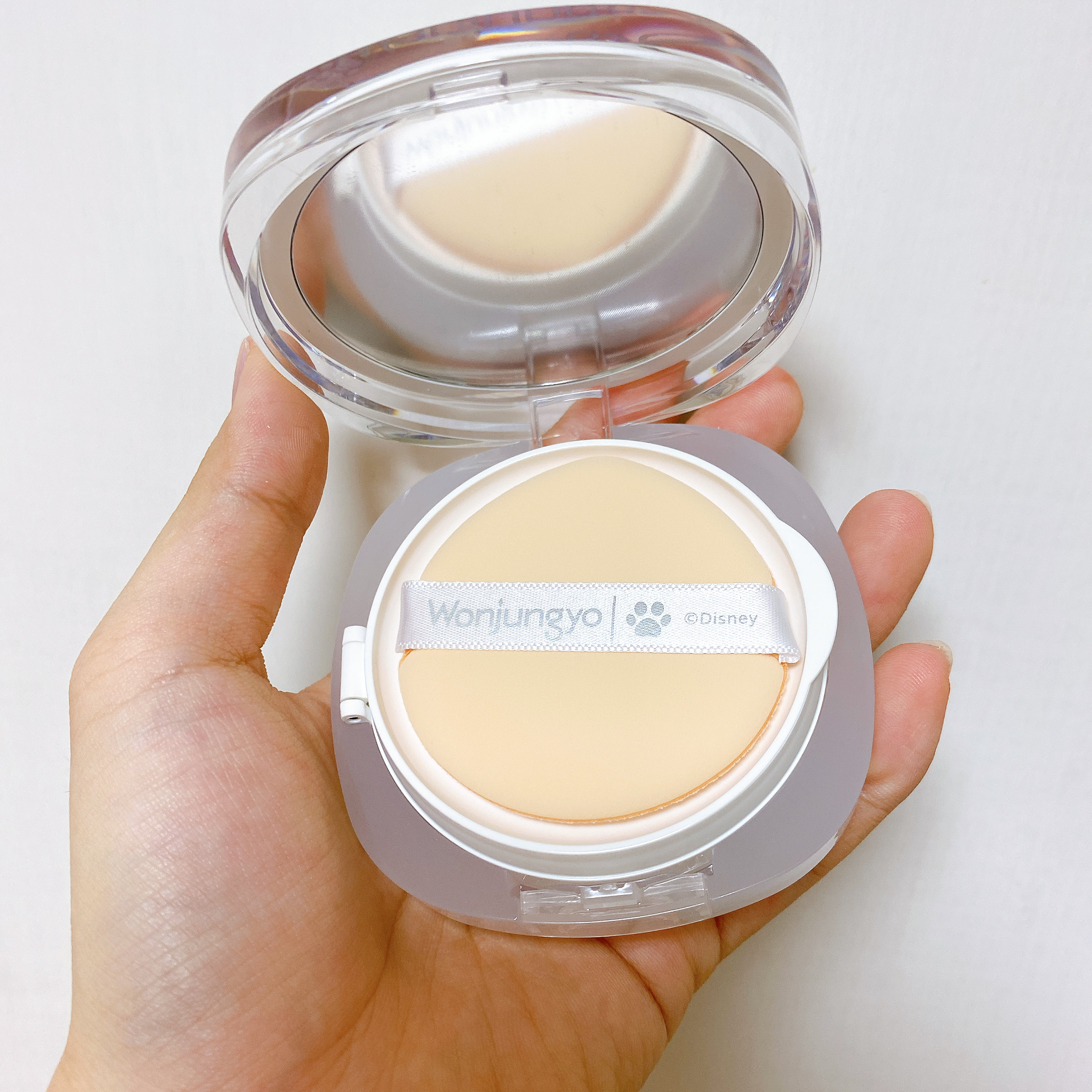 ウォンジョンヨ　トーンアップ　フィルタークッション 01 シャインピンク（ディズニーデザイン）/Wonjungyo/クッションファンデーションを使ったクチコミ（3枚目）