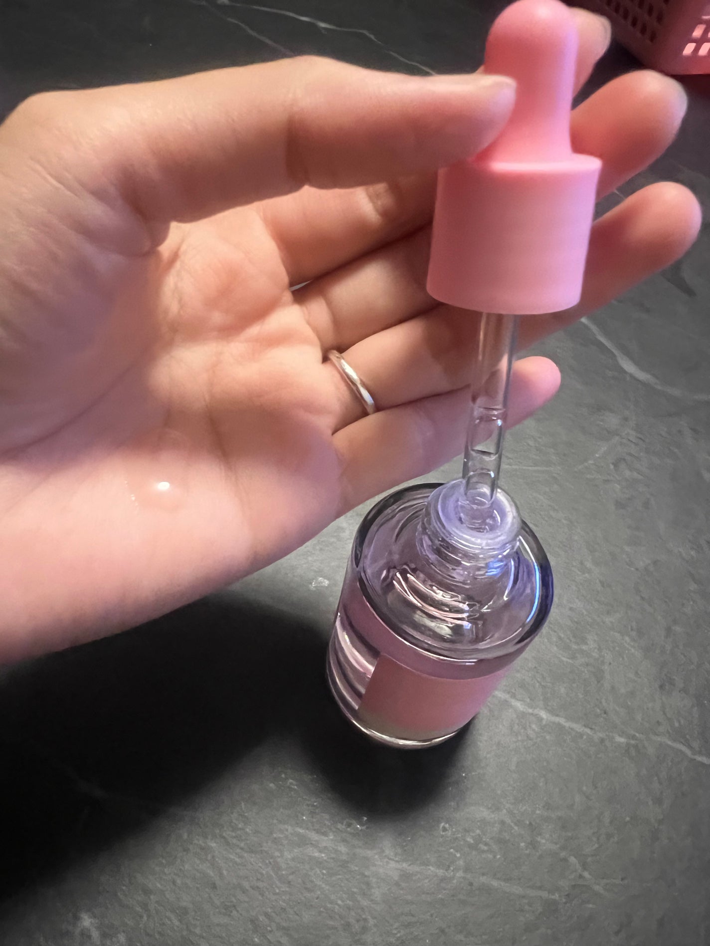 ピンクアロエムチンセラム/APRILSKIN/美容液を使ったクチコミ(3枚目)