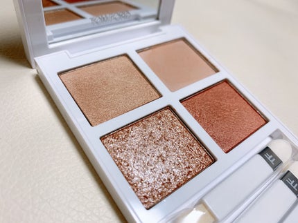 ソレイユ アイ カラー クォード 001 ネイキッド ピンク〈数量限定〉/TOM FORD BEAUTY/アイシャドウパレットを使ったクチコミ(2枚目)