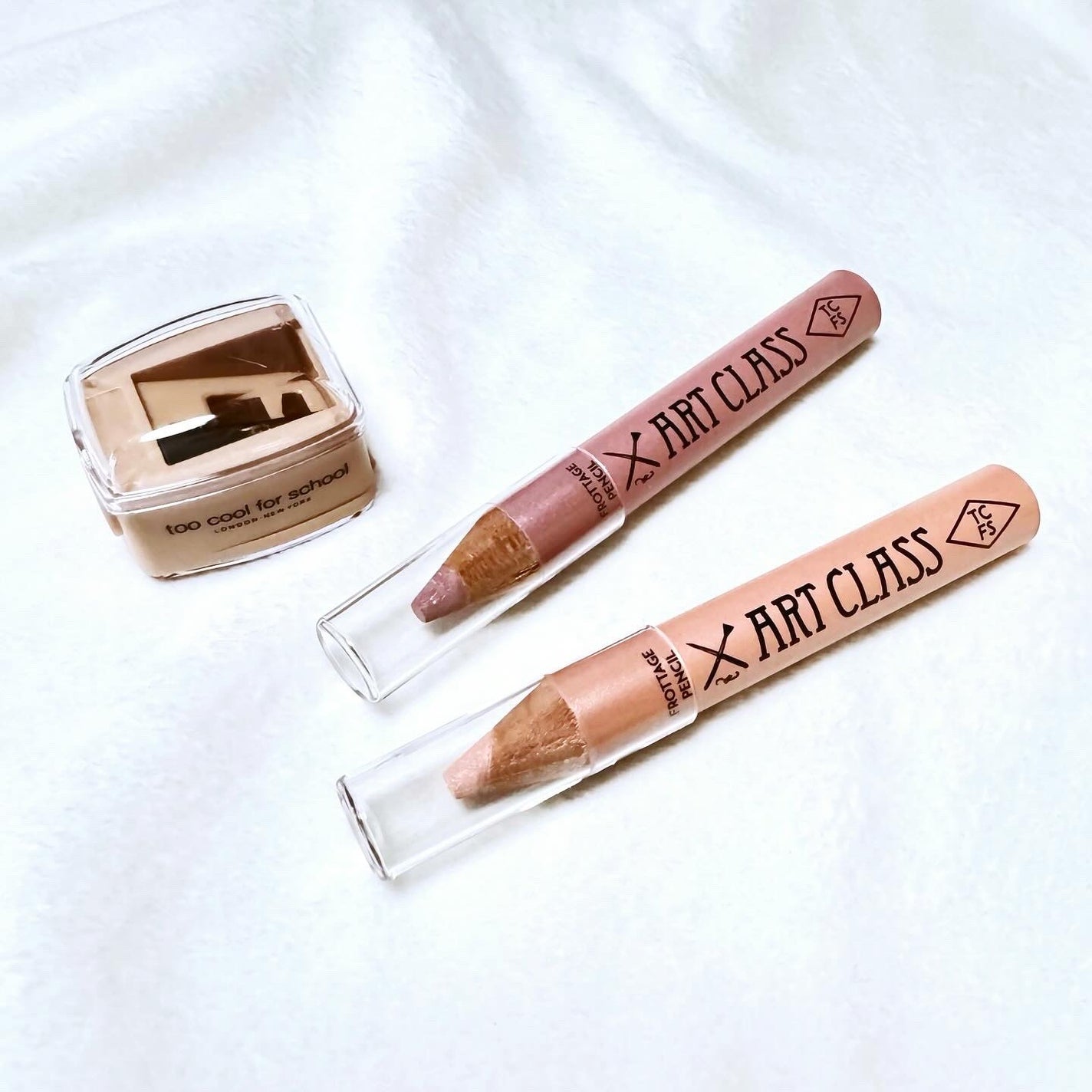 アートクラス フロッタージュペンシル/too cool for school/スティックアイシャドウを使ったクチコミ(1枚目)
