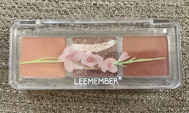 3色フローラアイパレット/LEEMEMBER/アイシャドウパレットを使ったクチコミ（1枚目）