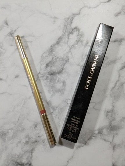 DOLCE&GABBANA BEAUTY ザ・リップライナーのクチコミ「もう色んなところで閉店してきているDOLCE&GABBANAビューティ。ぜひ最後にかけこんで、.....」(2枚目)