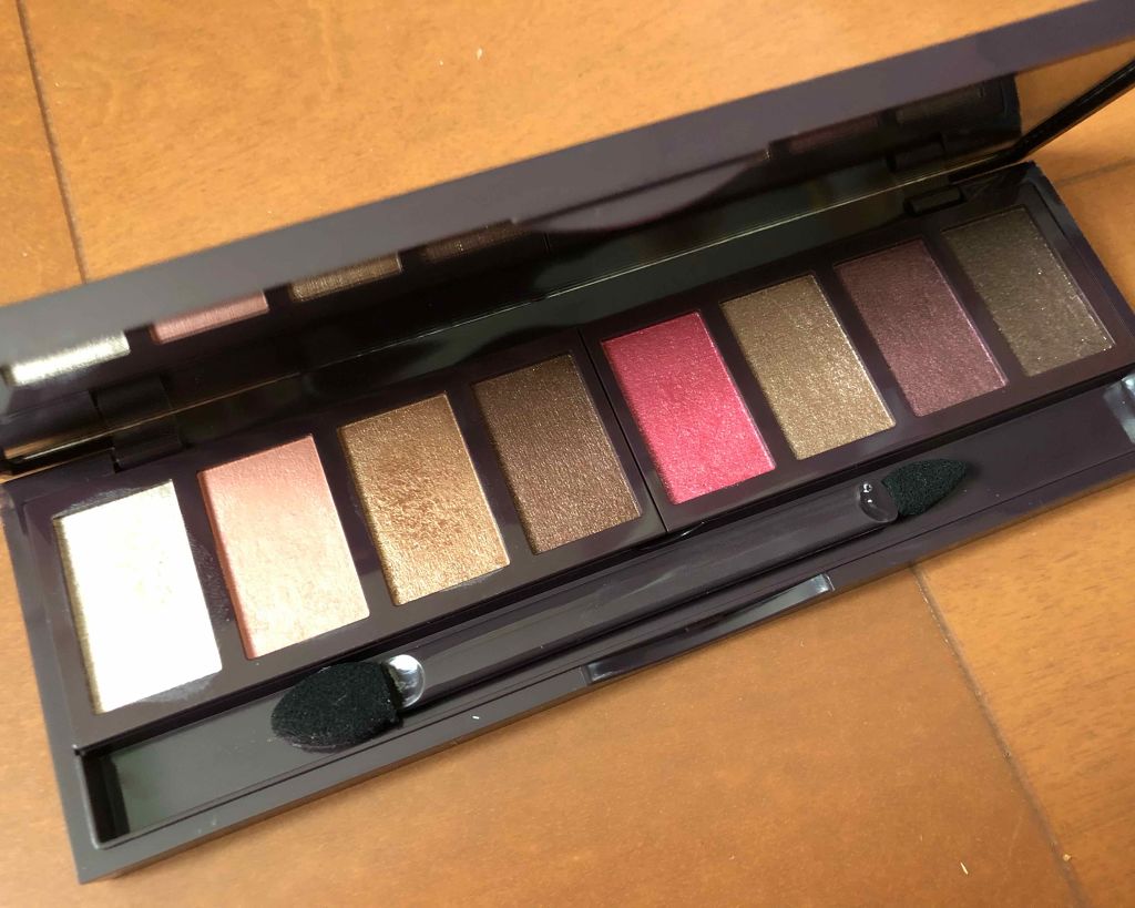 グラマラスリッチ アイパレット (クリスマスコフレ 2018)/Visée/メイクアップキットを使ったクチコミ(2枚目)