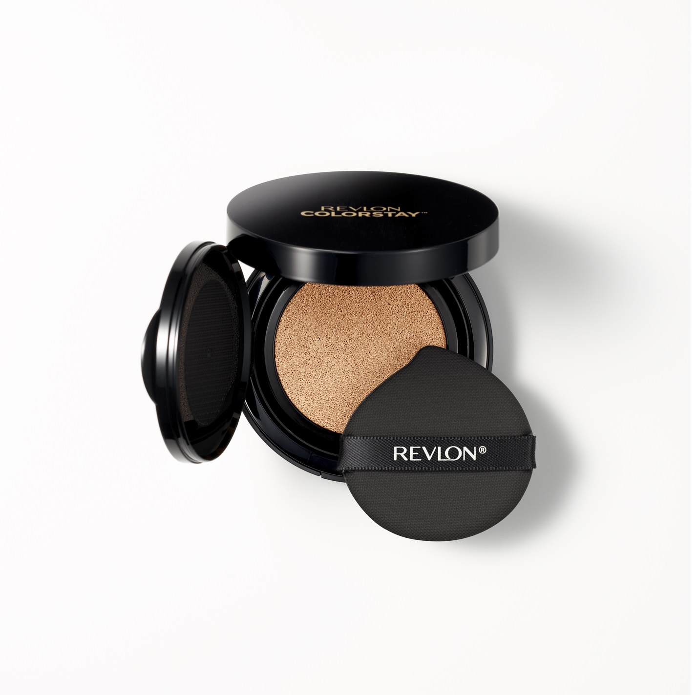 レブロン カラーステイ ロングウェア UV クッション ファンデーション / REVLON