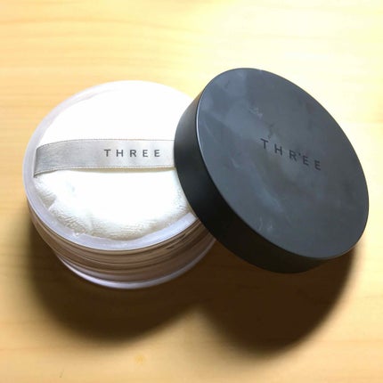 アルティメイトダイアフェネス ルースパウダー/THREE/ルースパウダーを使ったクチコミ(1枚目)