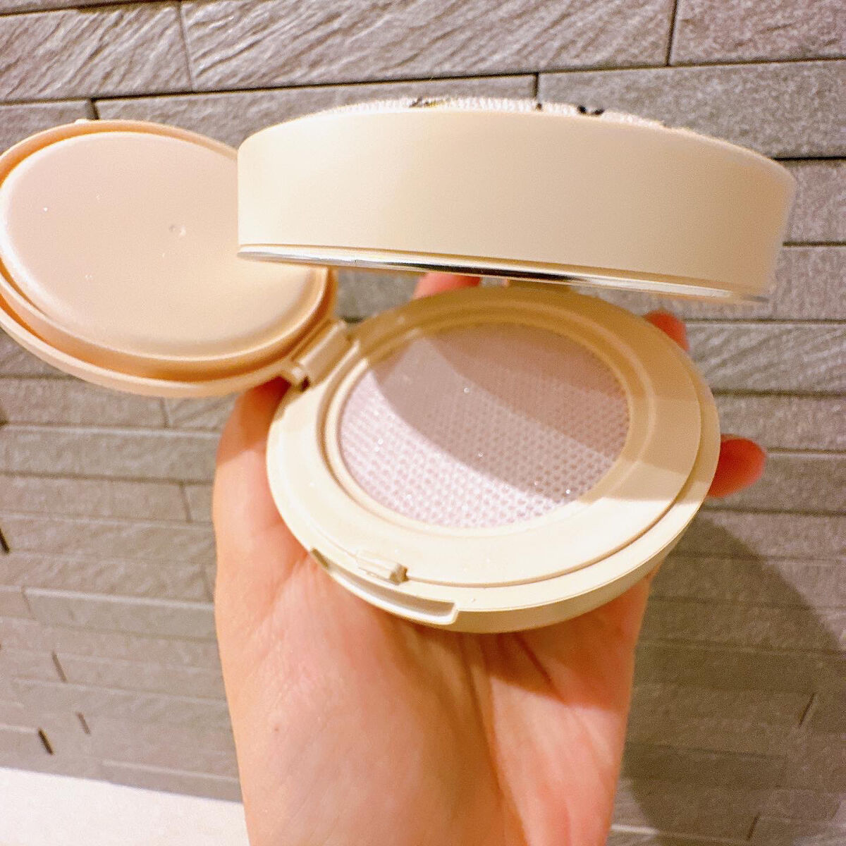 ディオールスキン フォーエヴァー クッション パウダー ミレフィオリ/Dior/ルースパウダーを使ったクチコミ（3枚目）