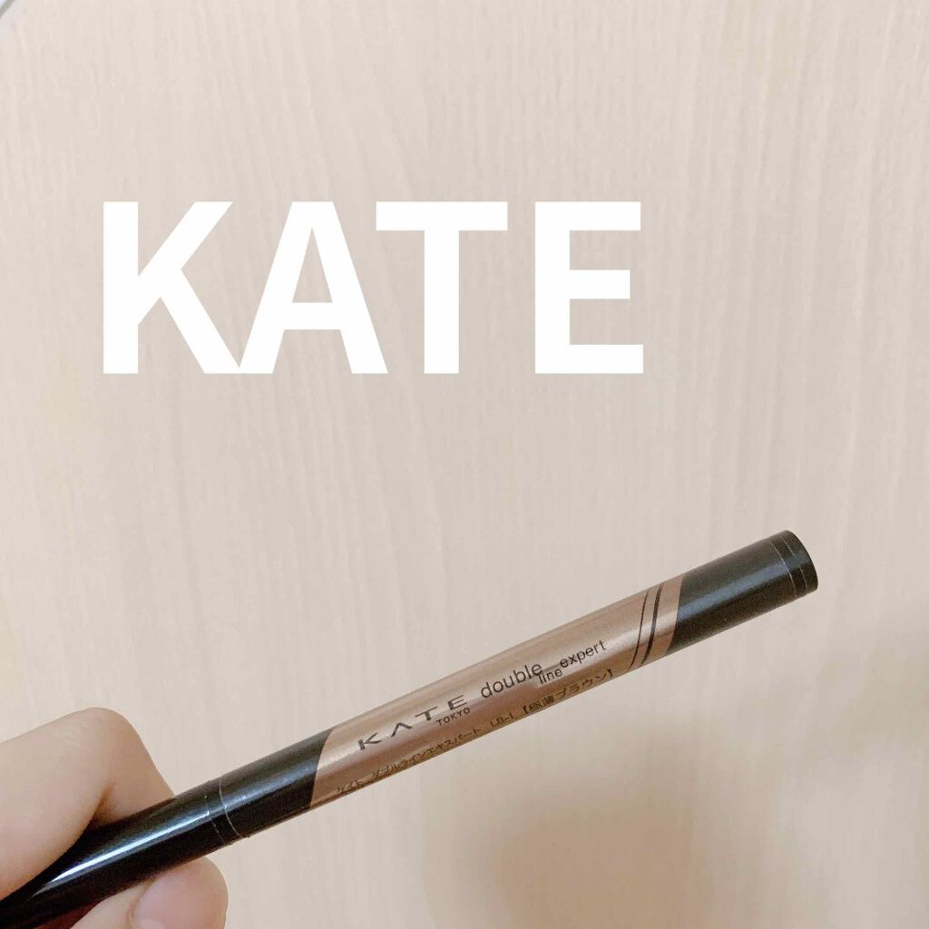 KATEダブルラインエキスパート

二重線や、涙袋を強調したい時に使います。
....................................................................
私はメイクしないときでも