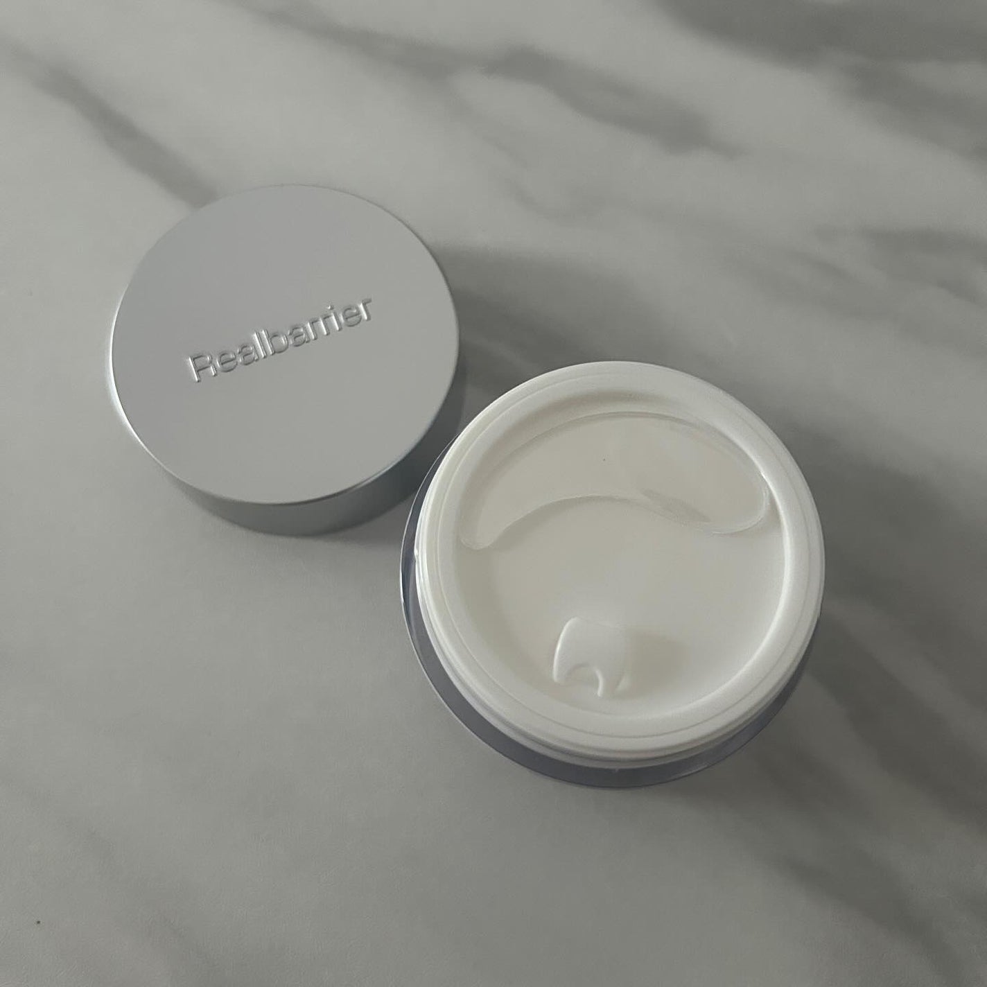 リアルバリア エクストリームクリーム オリジナル/Real Barrier/フェイスクリームを使ったクチコミ(2枚目)