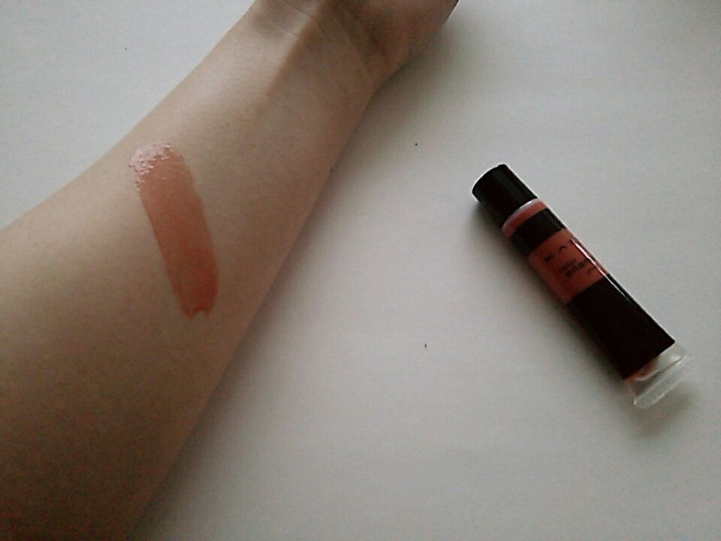 カラーエナメルグロス/KATE/リップグロスを使ったクチコミ（1枚目）