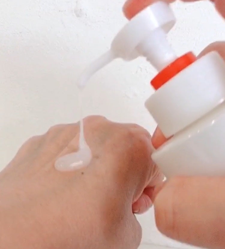 モイスチュアマイルドホワイトリンクルケア パーフェクトエッセンス/モイスチュアマイルド ホワイト/オールインワン化粧品を使ったクチコミ(3枚目)