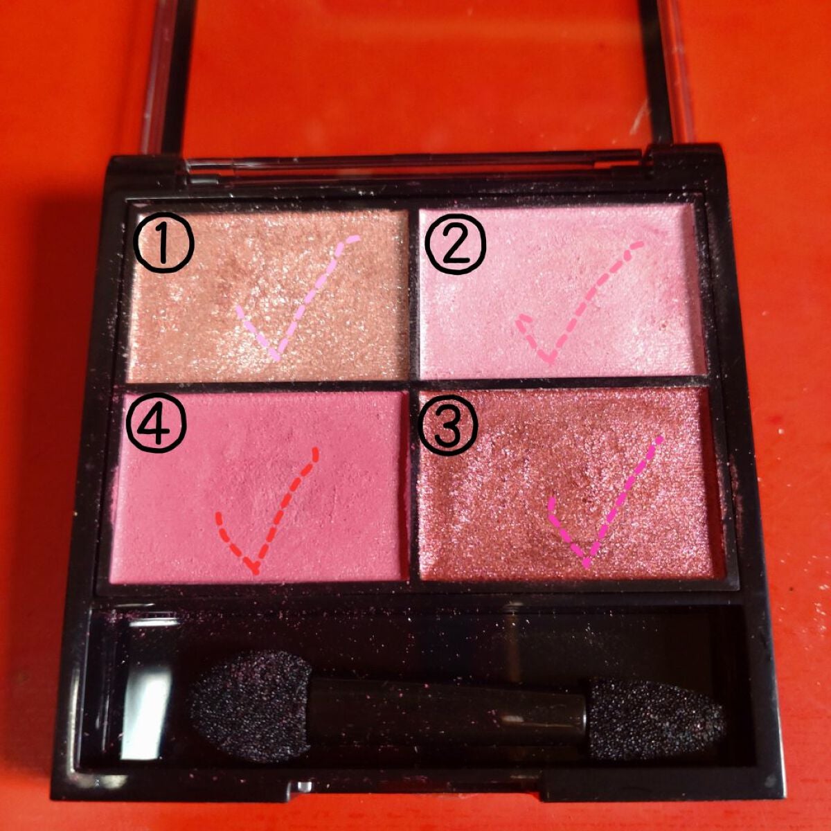 レブロン カラーステイ デイ トゥ ナイト アイシャドウ クアッド/REVLON/アイシャドウパレットを使ったクチコミ(2枚目)