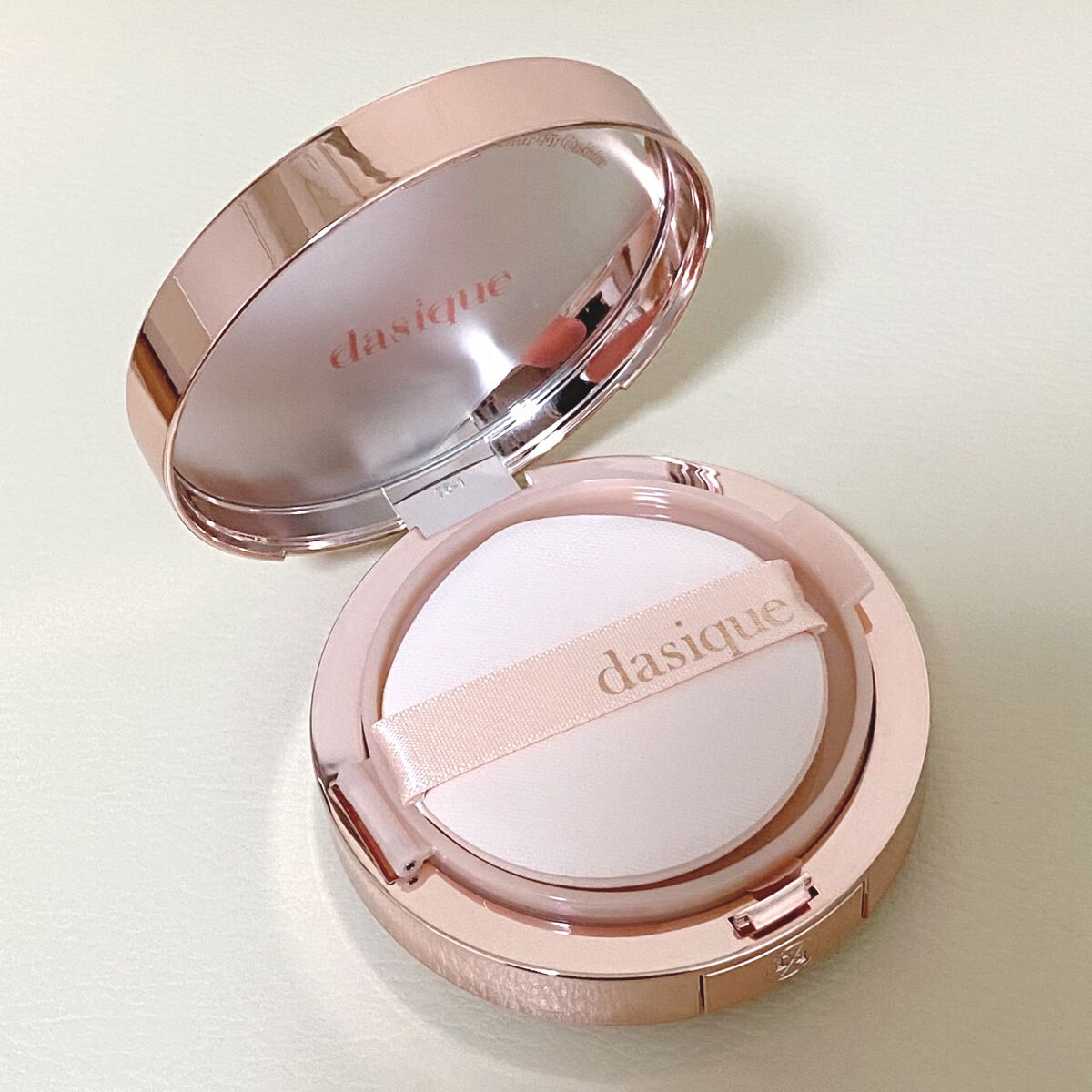 エアーブラーフィットクッション 21N ヌーディベージュ/dasique/クッションファンデーションを使ったクチコミ（2枚目）