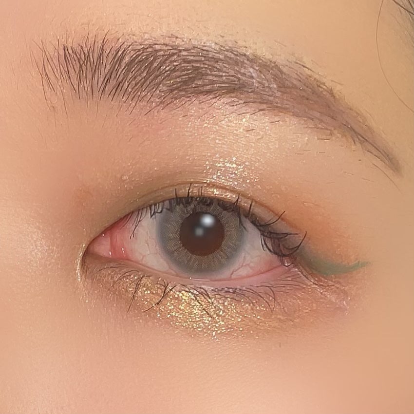 グリッタープリズム シャドウ/MISSHA/グリッターを使ったクチコミ(4枚目)