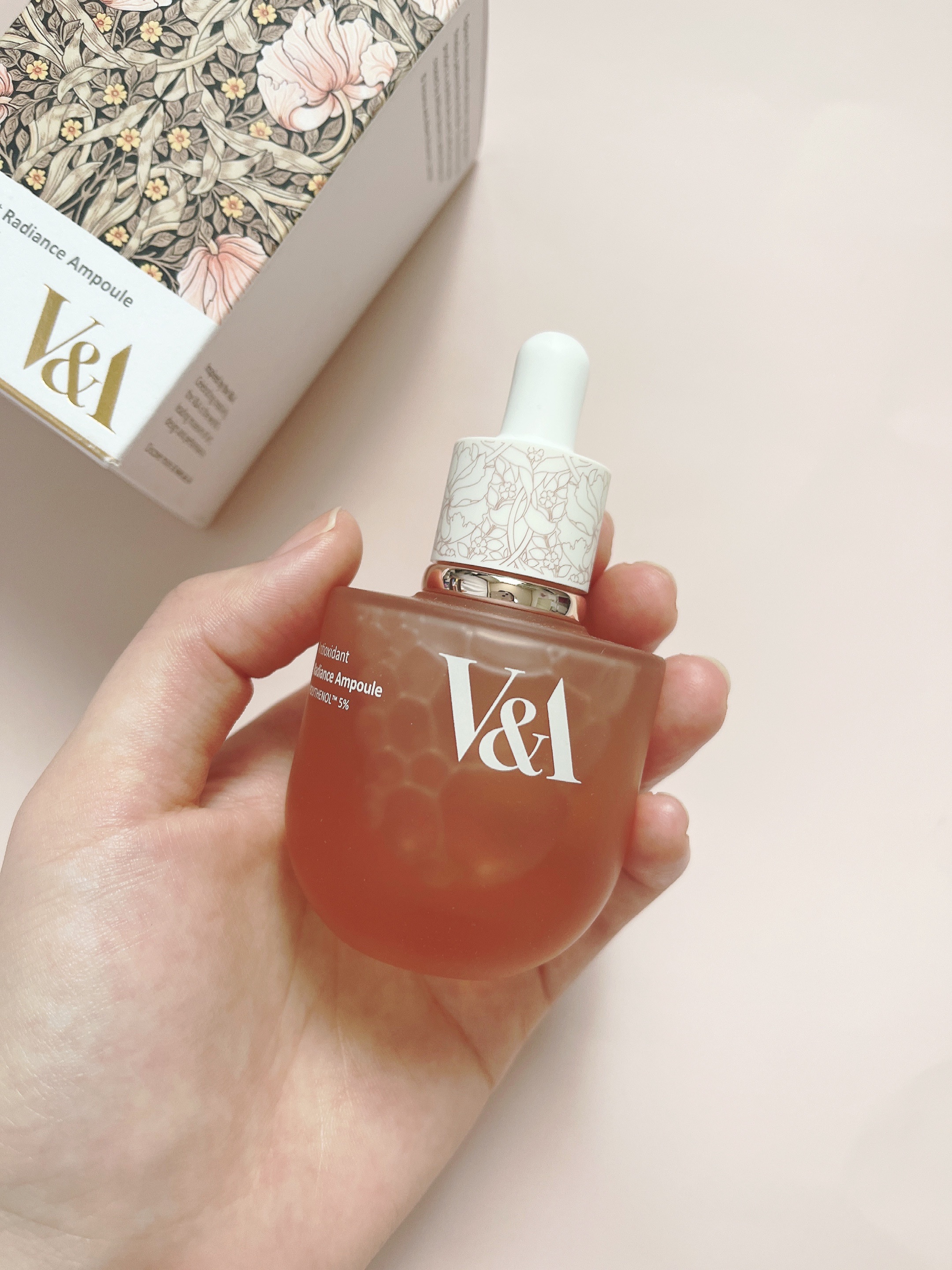 アンチオキシデントトラディアンスアンプル/V&Aビューティー/美容液を使ったクチコミ（2枚目）