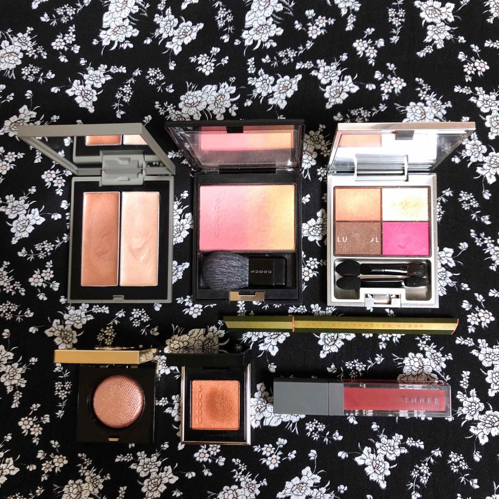 THREE シマリング グロー デュオ/THREE/クリームハイライトを使ったクチコミ(1枚目)