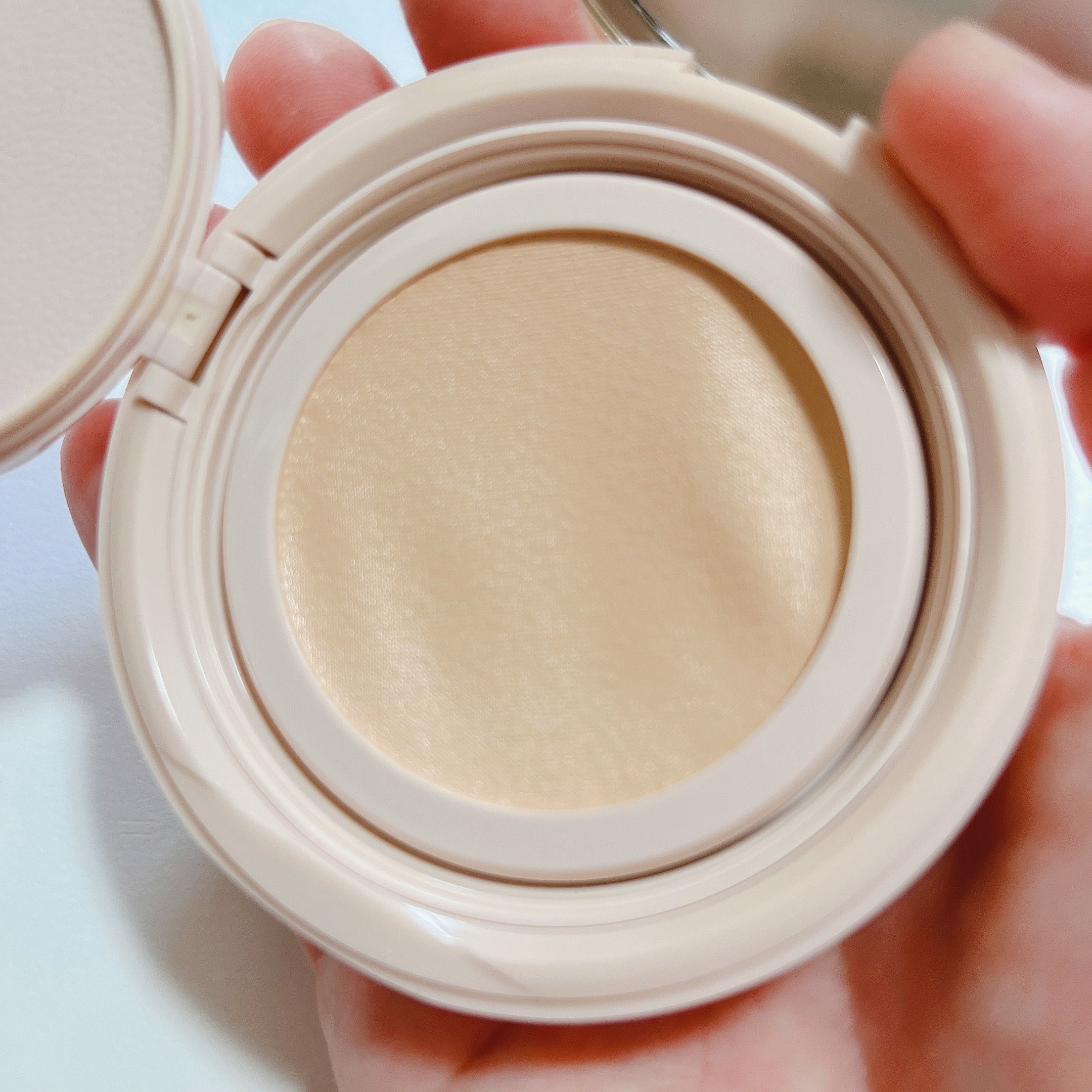 ラディアントセラムクッション/MilleFée/クッションファンデーションを使ったクチコミ（2枚目）