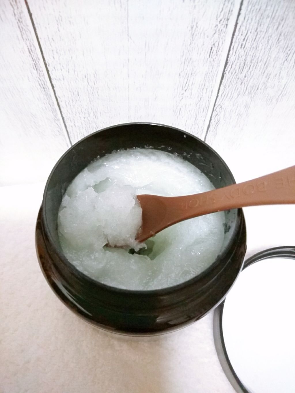 リフレッシュピュアクレンジングヘアスクラブ FGT/THE BODY SHOP/市販シャンプーを使ったクチコミ（2枚目）