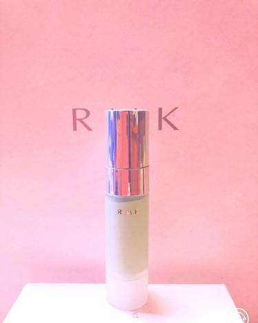 RMKデビュー✨
★Wトリートメントオイル 50ml 
         洗顔後、化粧水まえに使うと◎
         ベタつかないのに保湿がしっかり！！
★リクイドファンデーション101
     