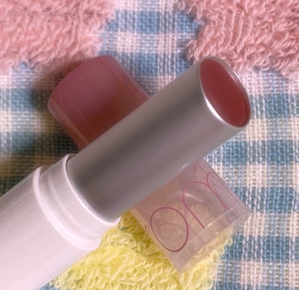 グラスティングメルティングバーム/rom&nd/リップバームを使ったクチコミ(3枚目)