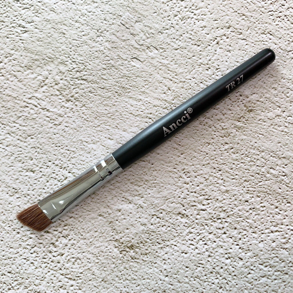 TR27 Ancci brush