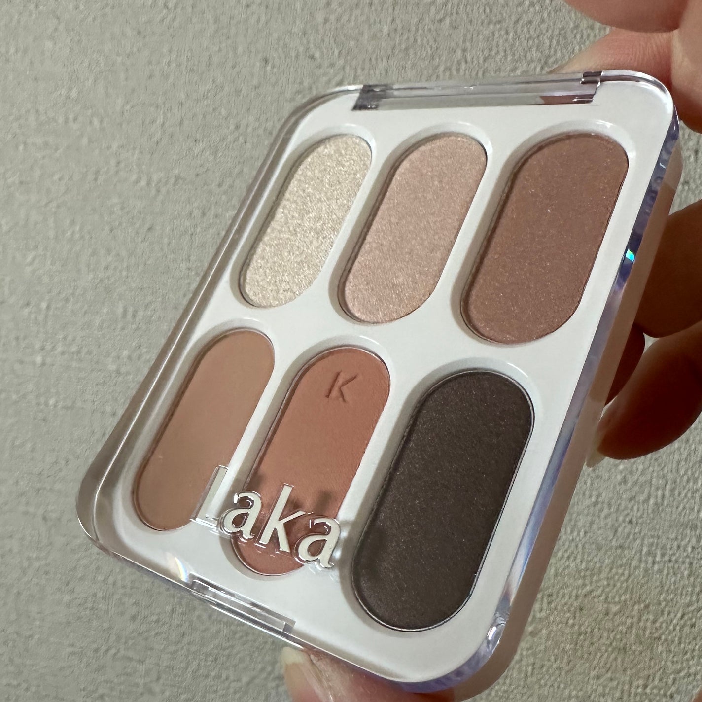 フォーエバー6アイパレット/Laka/アイシャドウパレットを使ったクチコミ(4枚目)