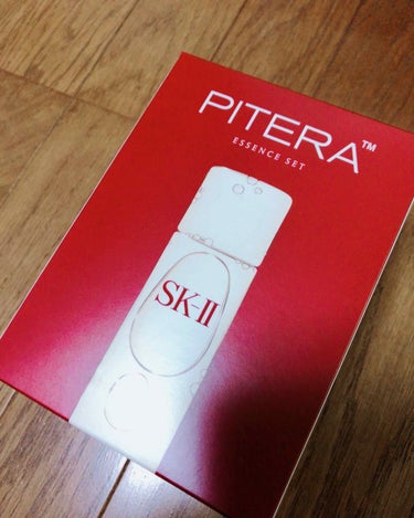 こんばんは
まあちゃんです！
ついに…SK-IIなんちゃらピテラ
14日間トライアルセットを
セブンネットで購入してみました(    •̅_•̅    )



 SK-IIのマスクを使った翌日
私達