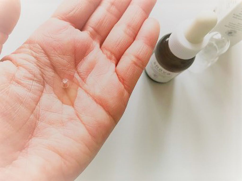 プラツェンタール エキストレ/スノーヴァ/美容液を使ったクチコミ（2枚目）