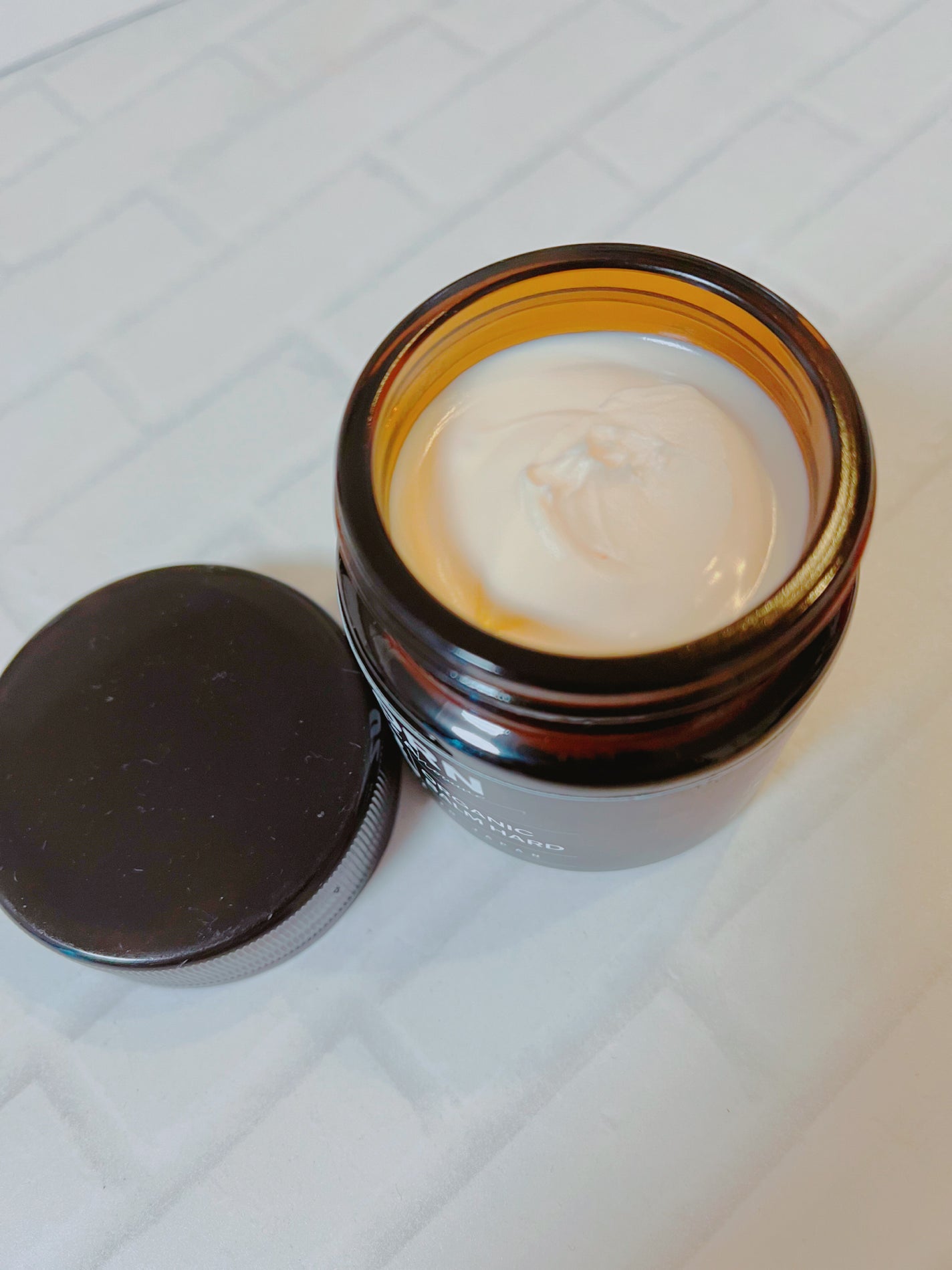 オタネ on LIPS 「天然成分90%以上のハードなスタイリングバームHORNオーガニ..」(2枚目)