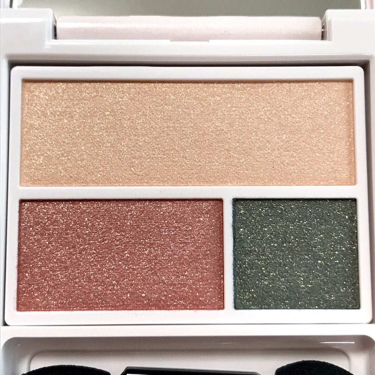 パールプレシャスオーラ アイカラーパレット/ミキモト コスメティックス/アイシャドウパレットを使ったクチコミ(3枚目)